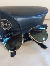 Lunette rayban wayfarer d'occasion  Montfort-sur-Meu