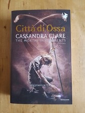 Città ossa. shadowhunters. usato  Burago di Molgora
