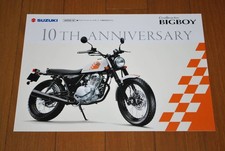 Suzuki Glass Tracker Big Boy 10º Aniversário Catálogo Dezembro 2009 Selo Avai comprar usado  Enviando para Brazil