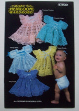Guarda-roupa de herança de bebê vestidos extravagantes padrão de crochê Annie's comprar usado  Enviando para Brazil