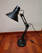 Lampada girevole tavolo usato Lampada girevole tavolo usato  Taranto