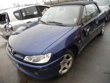 Custode droit peugeot d'occasion  Haubourdin
