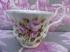 Tasse anglaise royal d'occasion  France