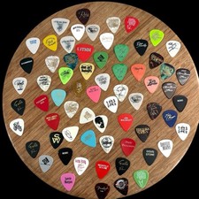 Lot guitar picks for sale  Crestwood
