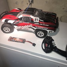 Traxxas Slash HWN 2WD 1/10 szczotkowany krótki tor ciężarówka wyścigowa z akumulatorem radiowym TQ, używany na sprzedaż Traxxas Slash HWN 2WD 1/10 szczotkowany krótki tor ciężarówka wyścigowa z akumulatorem radiowym TQ, używany na sprzedaż  Wysyłka do Poland