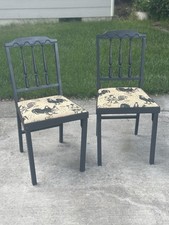Set two vintage for sale  Richland