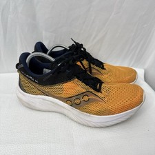 Tênis de corrida Saucony Kinvara 14 masculino 12 laranja branco malha leve comprar usado  Enviando para Brazil