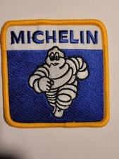 Patch thermocollant brodé d'occasion  Malakoff
