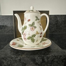 Wedgwood porcelain wild for sale  LONDON