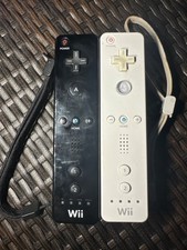 Nintendo wii controllers. d'occasion  Expédié en Belgium