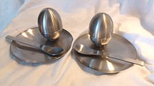 Par de copos, colheres e bandejas de ovos de aço inoxidável Art Deco saleiro conjunto de café da manhã comprar usado  Enviando para Brazil