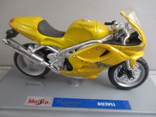 2000 misto triumph d'occasion  Expédié en Belgium
