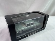 Scale minichamps opel d'occasion  Expédié en Belgium