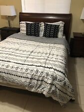 Comforter queen set for sale  Humble