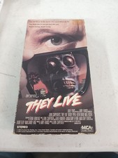 They Live VHS  1989 MCA Home Video John Carpenter  comprar usado They Live VHS  1989 MCA Home Video John Carpenter  comprar usado  Enviando para Brazil