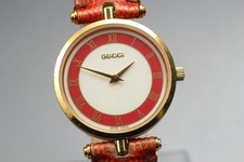 Vintage [Quase Perfeito] GUCCI 2000M Mostrador Vermelho Linha Xerez Relógio de Quartzo 30mm JAPÃO, usado comprar usado  Enviando para Brazil