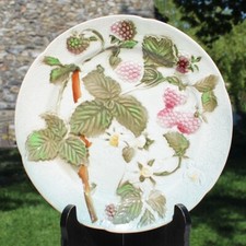 Ancienne assiette barbotine d'occasion  Cerisy-la-Salle