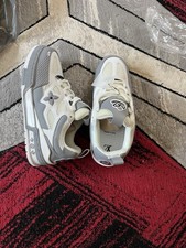 Skate grigie usato  Villa Estense