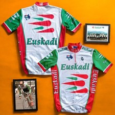 Camiseta de ciclismo RARA VINTAGE 1995 Euskadi Orbea Etxe-Ondo — Tour de France — Tamanho G, usado comprar usado Camiseta de ciclismo RARA VINTAGE 1995 Euskadi Orbea Etxe-Ondo — Tour de France — Tamanho G, usado comprar usado  Enviando para Brazil