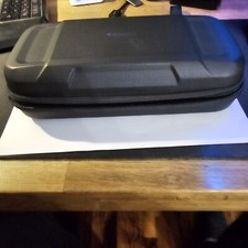 Spigen rugged armor usato  Castel d'Ario