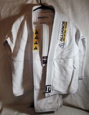 Usado, Novo em folha Alliance BJJ Gi | Kimono Jiu-Jitsu tamanho M3 GSM SET com uniforme de cinto comprar usado Usado, Novo em folha Alliance BJJ Gi | Kimono Jiu-Jitsu tamanho M3 GSM SET com uniforme de cinto comprar usado  Enviando para Brazil