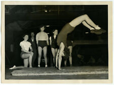 Gymnastics. beam. sheila d'occasion  Expédié en Belgium