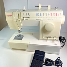 Singer 9323 solid for sale  Klamath Falls