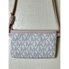Michael kors crossbody for sale  Honolulu