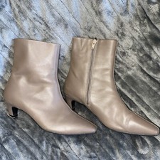 Boots size 4.5 for sale  DUNFERMLINE