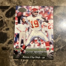JOE MONTANA HOF 1995 DECK SUPERIOR ELÉTRICO PRATA #111 Kansas City Chiefs/ 49ers comprar usado  Enviando para Brazil