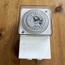 Optimum time switch for sale  HARWICH