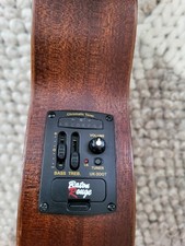 Ukulele com captador comprar usado  Enviando para Brazil