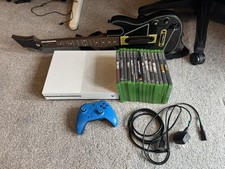 Xbox one bundle for sale  READING