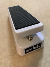 Pedal de guitarra Dunlop GCB95 Cry Baby edição limitada branco wah, usado comprar usado  Enviando para Brazil