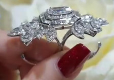 Usado, Anel de coquetel folheado a ouro branco 14k corte esmeralda diamante simulado 8 quilates comprar usado  Enviando para Brazil