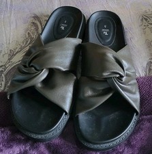 Woman dark olive for sale  ERITH