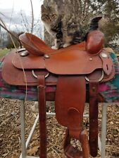 Good roping saddle for sale  Marshfield