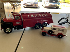 Two vintage texaco for sale  Albany