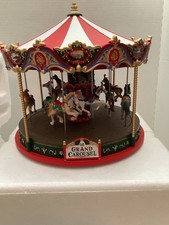 Carrossel Lemax Grand Carousel com adaptador, luz, música original Pkg MSRP $109,99, usado comprar usado  Enviando para Brazil