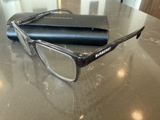 Óculos Burberry cinza fumaça B 2308 3801 SOMENTE ARMAÇÕES com estojo original! comprar usado Óculos Burberry cinza fumaça B 2308 3801 SOMENTE ARMAÇÕES com estojo original! comprar usado  Enviando para Brazil