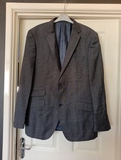 Men grey suit for sale  FAKENHAM