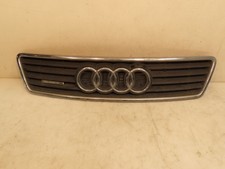 Calandre audi 4b0853651a3fz d'occasion  Selles-sur-Cher