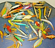 USADO Enorme Lote de 40 Iscas de Pesca Vintage Batedores RAPALA GARCIA REBEL ARBOGAST, usado comprar usado USADO Enorme Lote de 40 Iscas de Pesca Vintage Batedores RAPALA GARCIA REBEL ARBOGAST, usado comprar usado  Enviando para Brazil