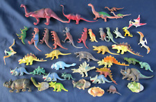 Figurines dinosaures jeu d'occasion  Mollégès