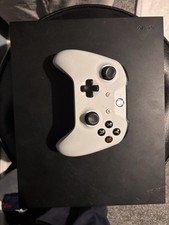 Console Xbox One x preto 1TB com controle, pequeno arranhão na parte superior comprar usado  Enviando para Brazil