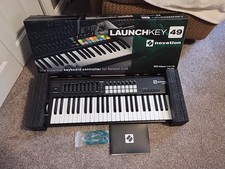 Teclado controlador Novation Launchkey 49 MK2 49 teclas MIDI comprar usado  Enviando para Brazil