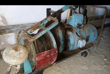 Paranco elettrico 300kg usato  Pietragalla