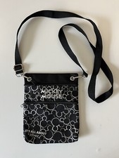 Bolsa tiracolo Disney Mickey Mouse preta prata ombro comprar usado  Enviando para Brazil