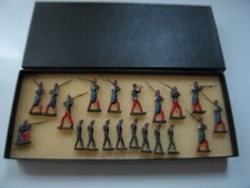 Petit lot soldats d'occasion  Yvetot