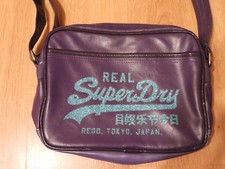 Superdry Damska fioletowa torba z brokatowymi literami i cekinami na sprzedaż  PL